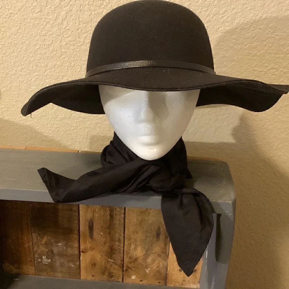 SAN DIEGO HAT COMPANY, ladies sun hat, polyester, one size, NWT